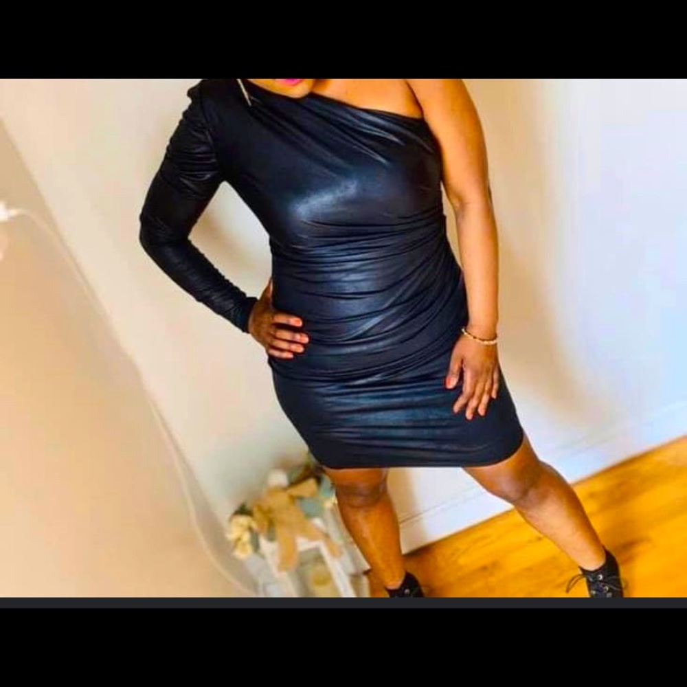 Black cocktail dress by Explosion size Large